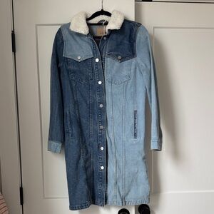 Blank NYC Blue Two-Tone Denim Jacket with White Faux Shearling Collar